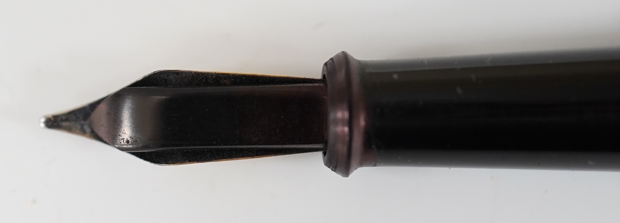 A De la Rue BCHR No.6234 piston fill fountain pen, 14ct. No.5 nib